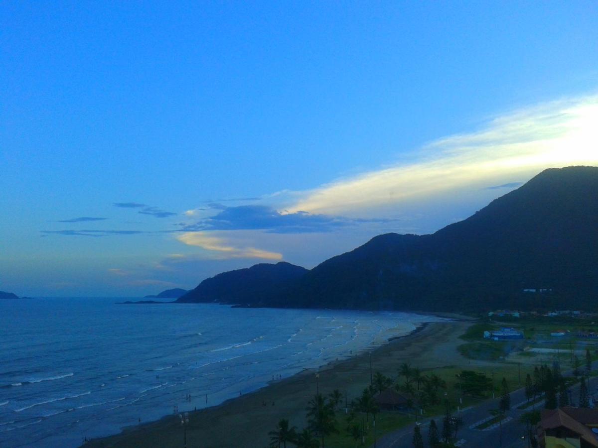 Apto Frente Ao Mar Peruíbe Екстериор снимка